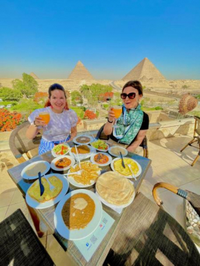 Sahara Pyramids Inn